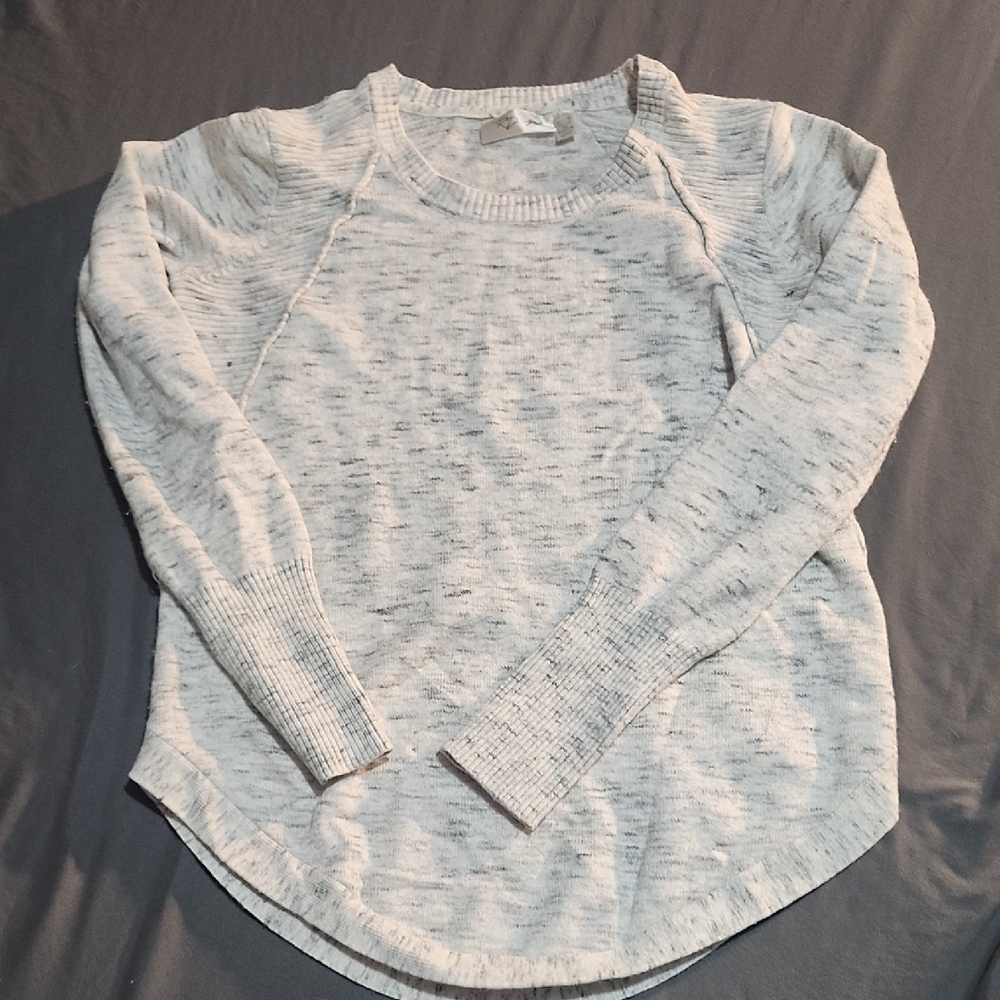 RD Mckinley Style Light Gray Crew Neck Sweater S
